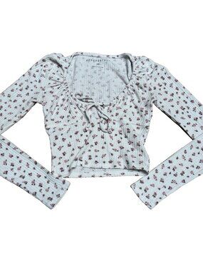 Aeropostale Top Women's Size XS White Pink Floral Crop, Long Sleeve